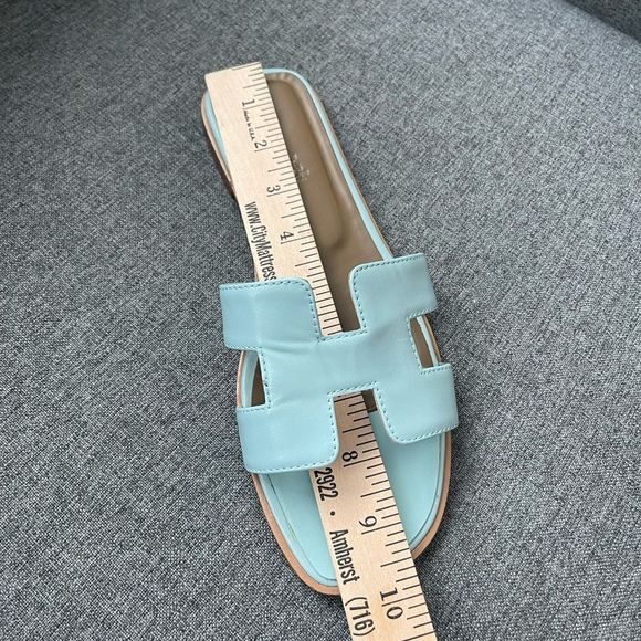 Hermes Oran Rare Baby Blue Sandals size 40 - Picture 13 of 16